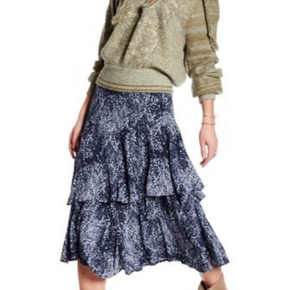 Free People Dresses & Skirts - Free People Kiss Me Ruffled Tiered Snake Skin Print Midi  Skirt Size 6